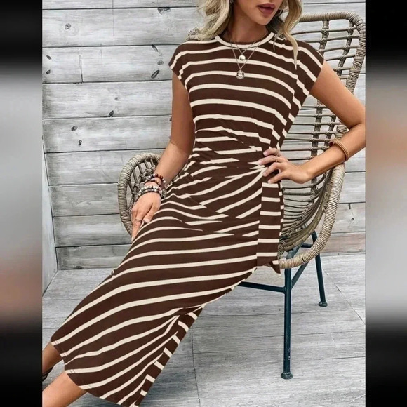 Frenchy Colorblock Striped Dress With Waist-Tie For Slim Fit - Picture 1 of 6